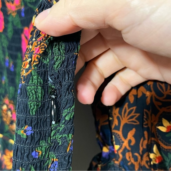 Printed Smocked Jumpsuit Farm Rio - Picture 7 of 14